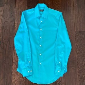 Men’s Van Heusen Blue Button Down